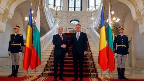 Президенты Румынии и Болгарии: Мы не выступаем против России