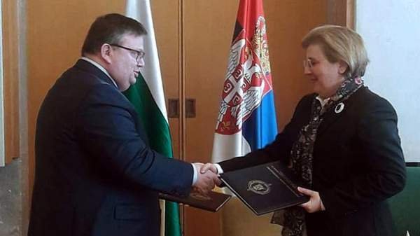 Главные прокуроры Болгарии и Сербии подписали Меморандум о сотрудничестве