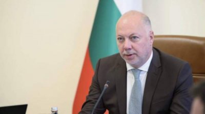Премьер-министр: Болгарские и иностранные граждане были эвакуированы из Израиля после тщательно спланированных действий