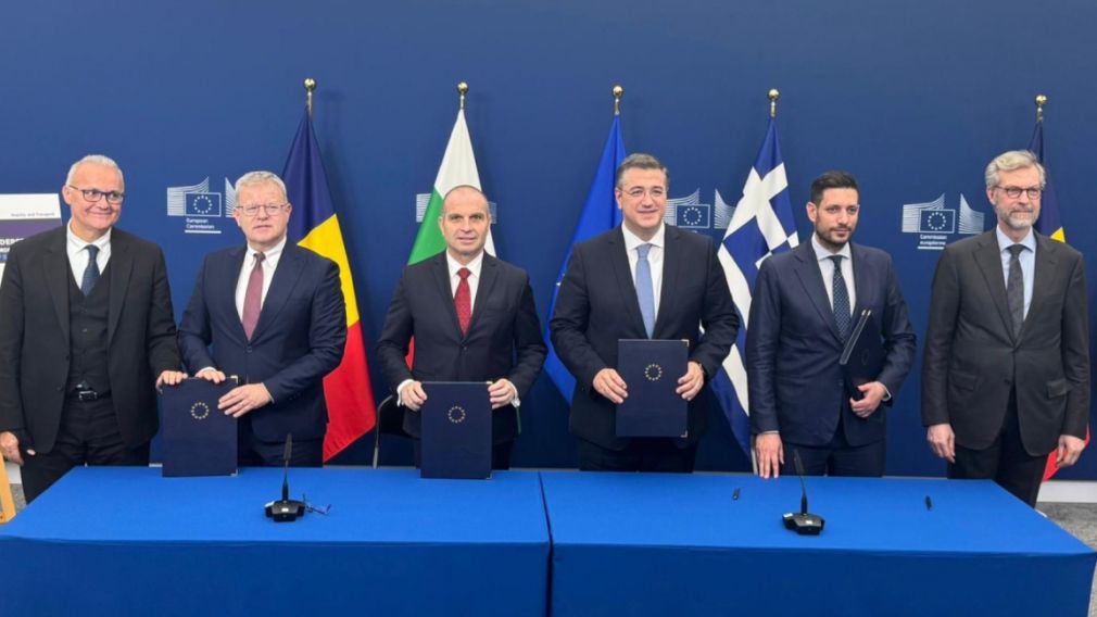 План действий по оси «Север-Юг» включает строительство новых мостов через Дунай