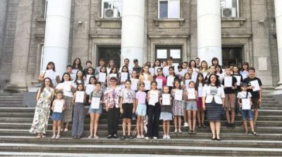 Русенский университет провел обучение для болгарских детей и преподавателей из Украины