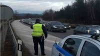 Полиция призывает к осторожности на дорогах в праздничные дни
