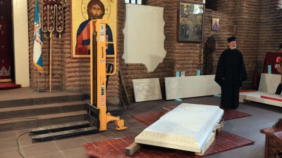 Саркофаг царя Самуила уже находится в базилике Св. Софии