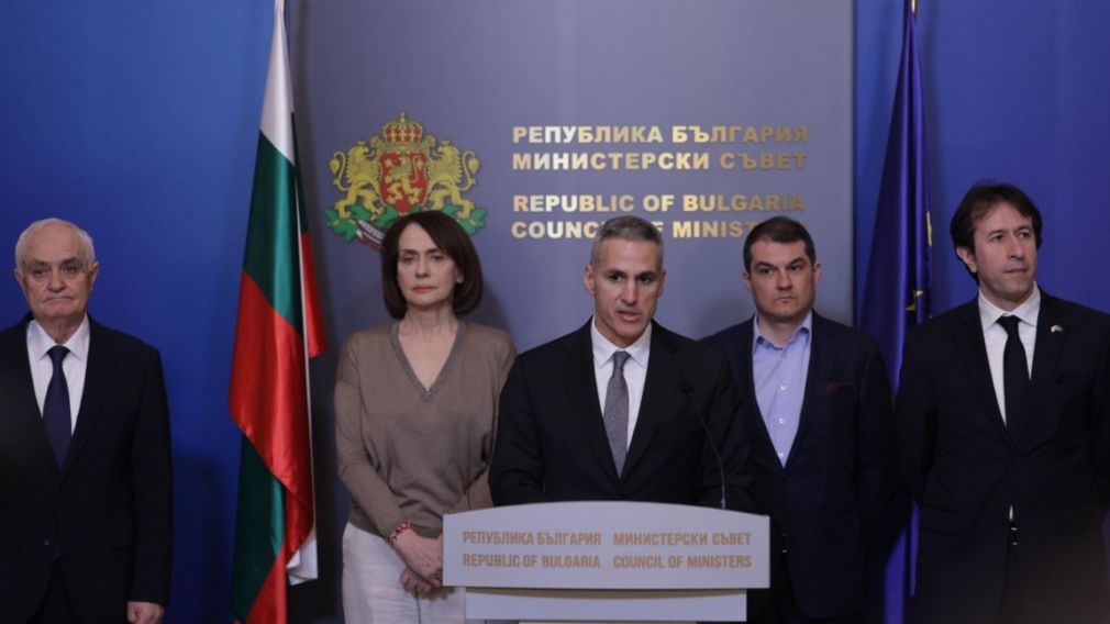 Министр обороны: Нет оснований для воздушного удара по Болгарии