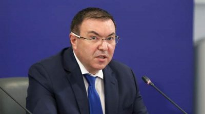 Проф. Костадин Ангелов: Мы наблюдаем начало третьей волны COVID-19