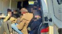 В Бургасе задержали микроавтобус с нелегальными мигрантами