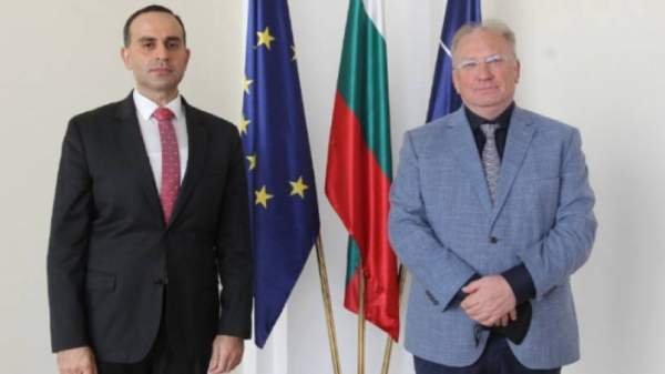 Глава МИД: Азербайджанский газ – условие для диверсификации Болгарии