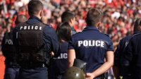 На матче в Софии пострадали трое полицейских