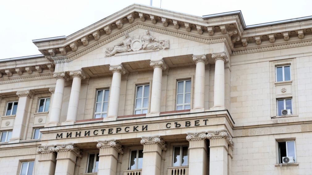 Доклад о национальной безопасности вызывает тревогу по поводу нехватки кадров