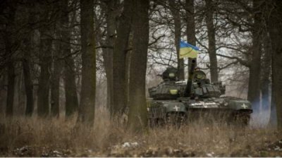 Киев все еще ждет от Запада тяжелых танков