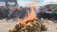 Протестующие фермеры заблокировали на час магистраль София-Варна