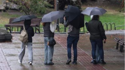 Ожидается теплая и дождливая погода