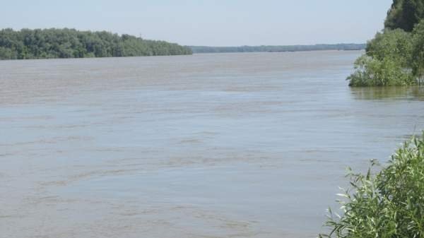 Пять порогов затрудняют судоходство по реке Дунай