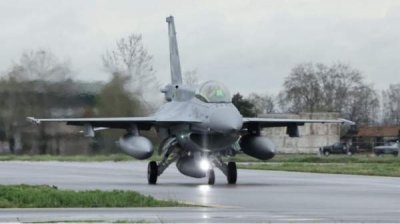 На базе &quot;Граф-Игнатьево&quot; болгарские пилоты продолжают тренировочные полеты на F-16