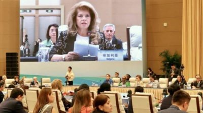 Вице-президент Илияна Йотова находится с визитом в Китае