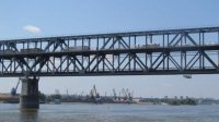Летний туристический сезон отложит ремонт моста через Дунай у г. Русе