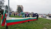 Работники военного завода в Тырговиште протестуют из-за задержки зарплаты