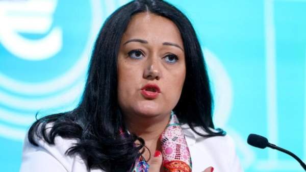 Павлова: Болгарии не придется спасать государства с долгами в еврозоне