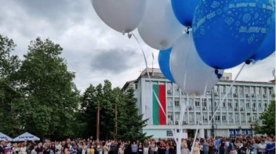 Девушки из социальных служб примут участие в благотворительном показе мод