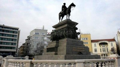 Освобождение Болгарии в произведениях итальянского скульптора Арнольдо Дзокки