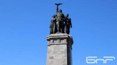 В открытом письме премьер-министру отправлен призыв демонтировать памятник Советской Армии
