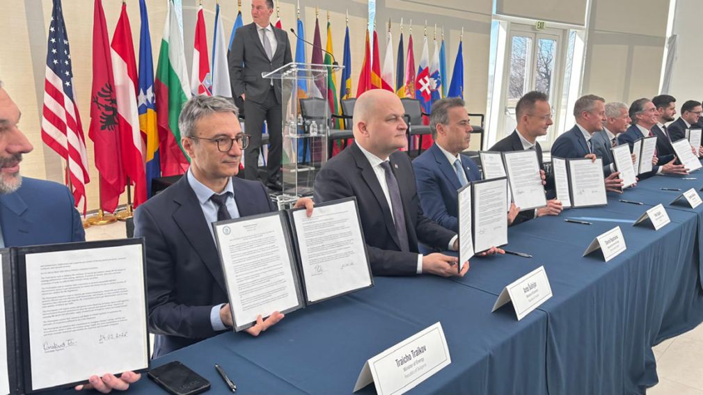 Болгария сыграет ключевую роль в транспортировке СПГ из США в Украину