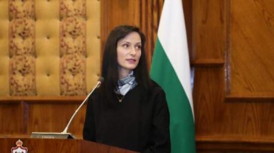 Мария Габриэль в Амане: Болгария готова организовать саммит в рамках процесса “Акаба“