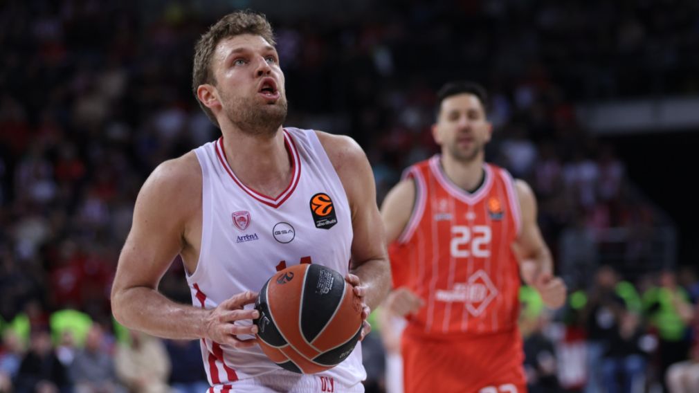 Александр Везенков во второй раз стал MVP Евролиги