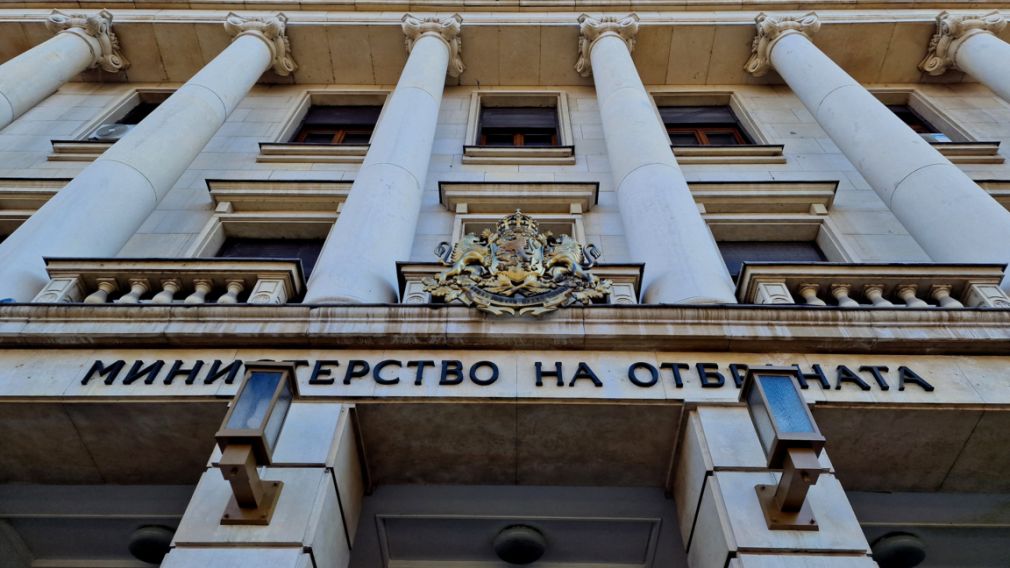 Болгария присоединяется к восьми европейским оборонным проектам