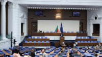 Государство будет проверять чиновников на честность