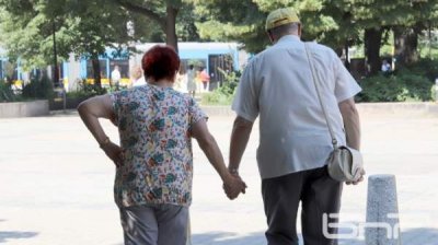 Болгарки живут в среднем 7,4 лет больше болгар