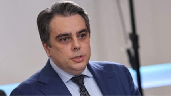 Асен Василев: Мария Габриэль не может и не должна быть премьер-министром Болгарии