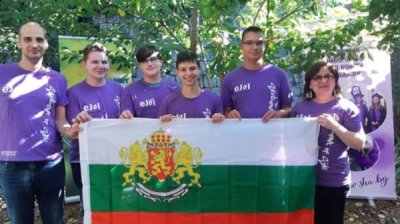 7 медалей завоевали болгарские школьники на Европейской олимпиаде по информатике