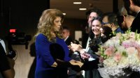 Йотова и Вылчев вступают в президентскую гонку через инициативный комитет