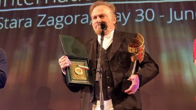На кинофестивале &laquo;Золотая липа&raquo; Франко Неро вручили специальную награду