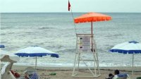 Болгарские спасатели на пляже хорошо подготовлены, но их не хватает