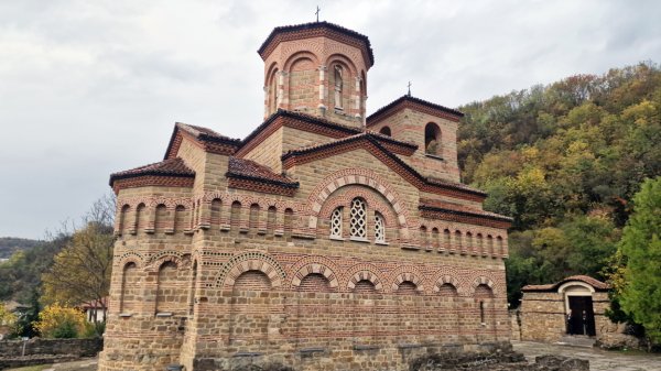 В день св. Дмитрия почитаем начало освободительного восстания Асеневцев