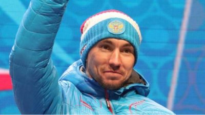 Чемпион мира по биатлону Александр Логинов не сможет тренироваться в Болгарии из-за проблемы с визой