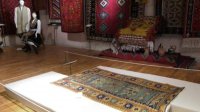 Семья из США передала в дар городу Чипровци ценные ковры