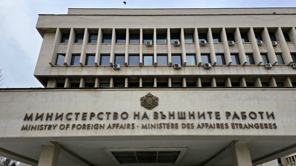 Оказана и оказывается помощь в эвакуации более 2600 болгар из Ближнего Востока