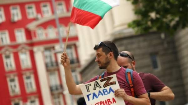 В Софии протестуют против переговоров с 