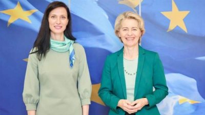 Мария Габриэль знакомит ЕС с приоритетами нового болгарского правительства