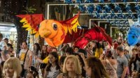 Огромные куклы Puppets Occupy Street из Румынии прогуляются по Софии