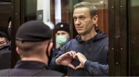 Акции в поддержку Навального и Украины