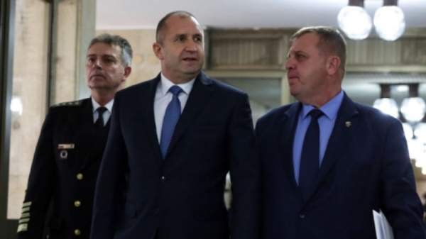 Президент одобрил темпы развития Болгарской армии