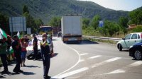 Продолжается блокада на выезде из Стара-Загора