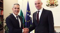 Премьер-министр Андрей Гюров встретился с послом Великобритании в Софии