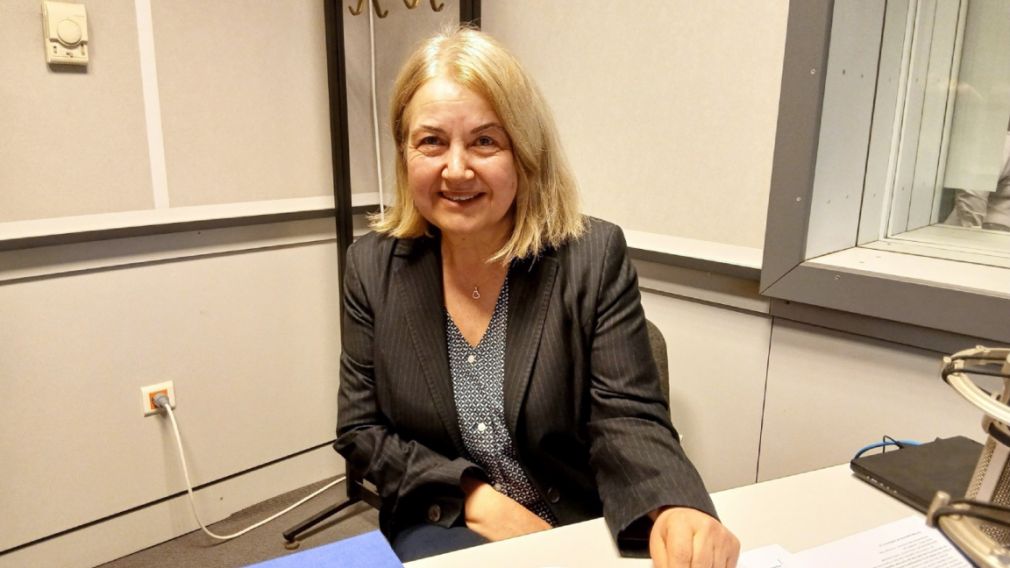 В школе дети должны развивать качества и навыки, которыми не обладает AI