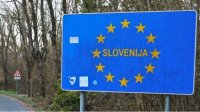 В Словении задержали болгарский микроавтобус с мигрантами