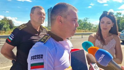Поток нелегальных мигрантов сократился, но граница с Турцией наиболее уязвима